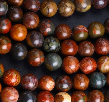 लाल तुलसी गोल मोती प्राकृतिक क्रिस्टल रत्न DIY आभूषण बनाने के लिए ढीला मोती स्ट्रैंड्स