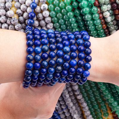 अर्ध कीमती पत्थर लैपिस लाजुली गोल मोती क्रिस्टल रत्न DIY आभूषण बनाने के लिए ढीला मोती स्ट्रैंड्स