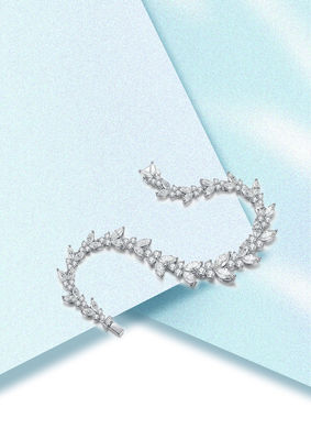 सगाई के लिए 18K गोल्ड गेहूं कान Moissanite टेनिस कंगन