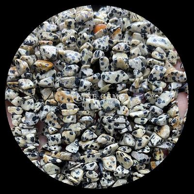 सोडालाइट मूकाइट रत्न गुड़िया प्राकृतिक क्रिस्टल अनियमित आकार चिप बजरी पत्थर ढीला गुड़िया स्ट्रैंड्स के लिए कंगन