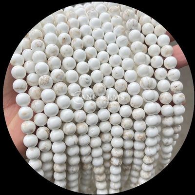 बहुरंगी गोल कटा हुआ रत्न विभिन्न प्रकार के हाउलाइट अफ्रीकी टर्किज़ मोती DIY आभूषण के लिए