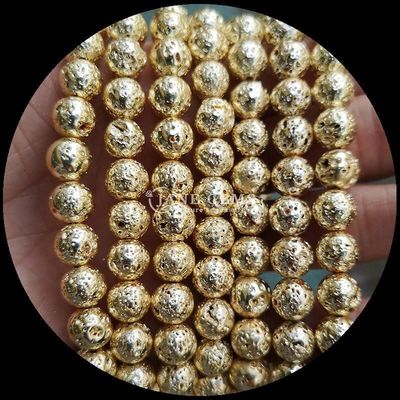 गोल आकार की रत्न मोती विभिन्न रंगों में पॉलिश किए गए लुभावनी हस्तनिर्मित गहने के लिए लेपित लावा पत्थर